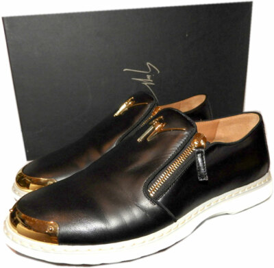 Giuzeppe Zanotti Men display picture 3