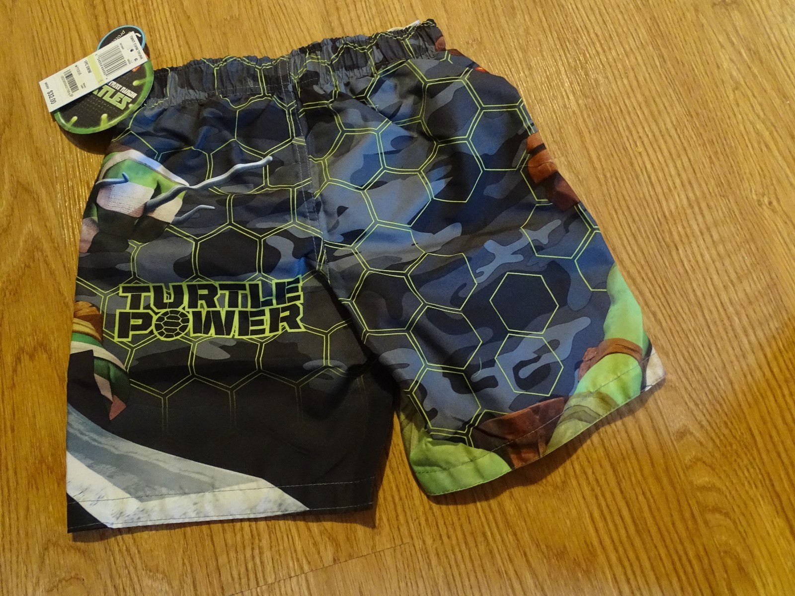 boys size 7 swim trunks