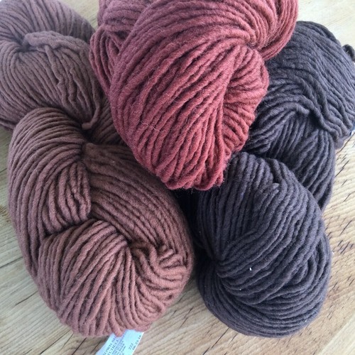 Brown Sheep Co *Top of the Lamb* Yarn - 100% Wool single ply Worsted - Picture 90 of 129