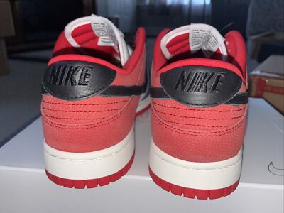 7.5 Men's Women's 9 Nike Dunk Low 365 By You Chicago Blue Red