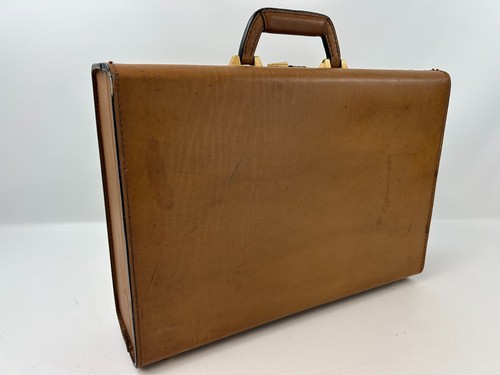 Maletín de viaje vintage de cuero para abogado de negocios profesional KORCHMAR para hombre - Imagen 7 de 12