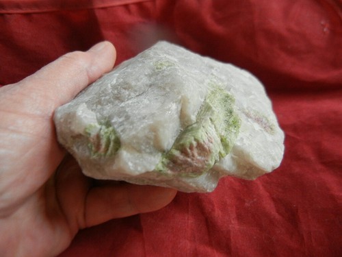 Cristales de turmalina en matriz de cuarzo muestra de exhibición de sandía 1 lb 1,70 oz  - Imagen 1 de 9