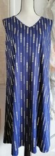 women Swing dress Navy Gold Geometry Print V Neck Sleeveless Size M