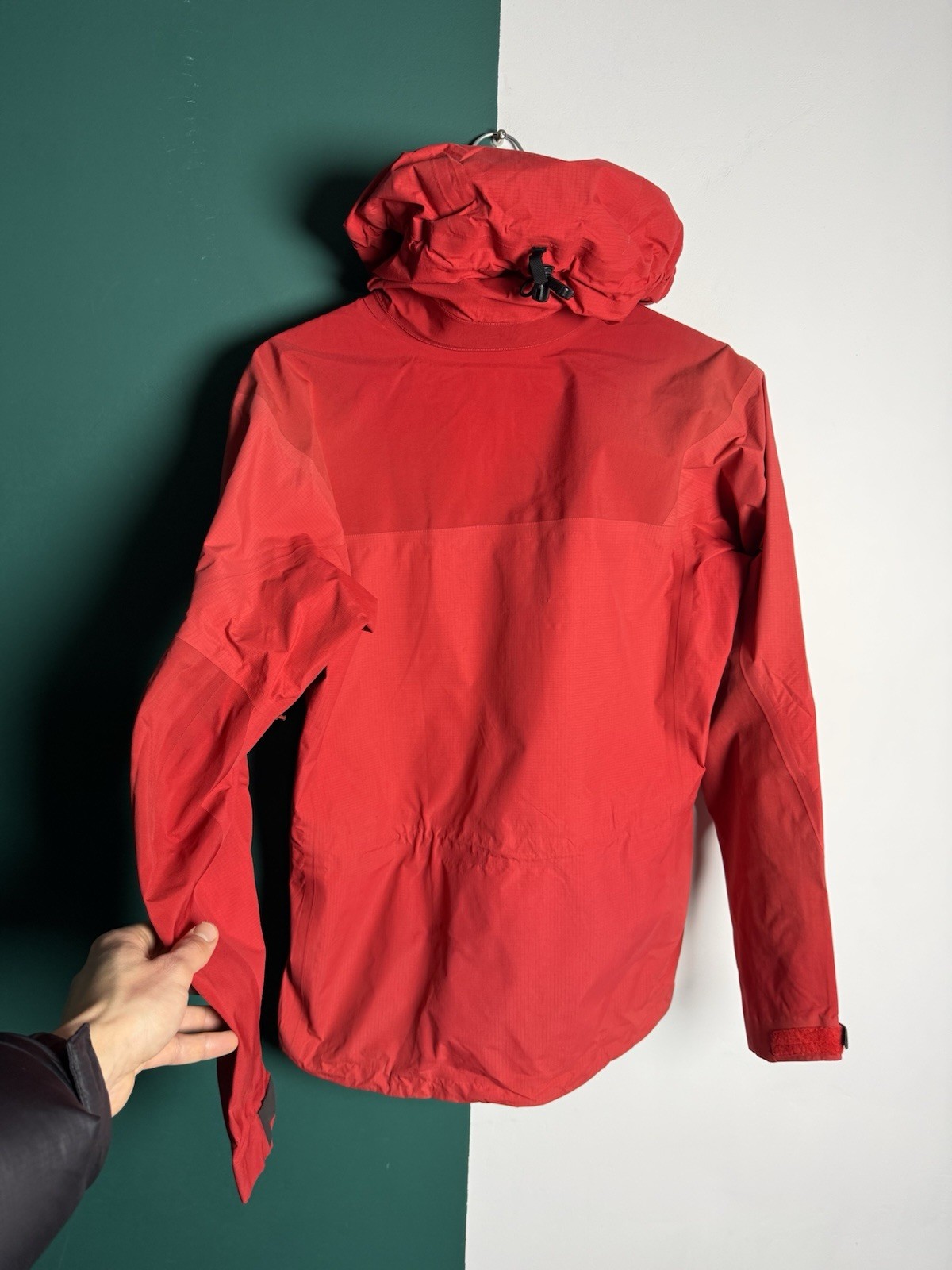 Arc'teryx Beta AR Gore-tex XCR shell women's size S Vintage 2000s thumbnail 11