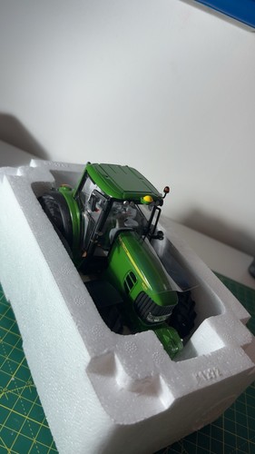 1/32 wiking john deere 6830 - Picture 1 of 3