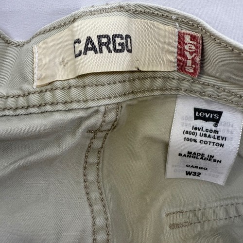 Levis Workwear Cargo Shorts Mens W32 Beige Utility Outdoor Casual Everyday - Picture 3 of 4