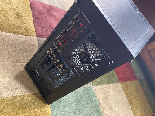 Custom Gaming PC -RTX 2060 Super, Ryzen 5 3600X, 16 GB RAM, 512 GB SSD, 1 TB HDD - Picture 4 of 10