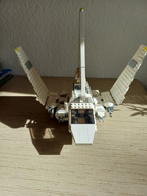 LEGO Star Wars: Imperial Shuttle 75302 vollständig