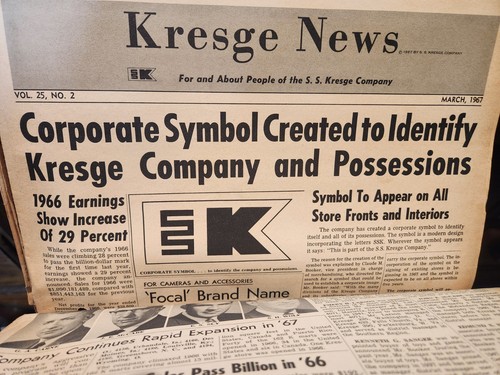 Kresge News S S Kresge Co June 1965-Dec 1968 34 Issues 3 Ring Binder K-Mart Book - Picture 1 of 17