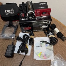 Sanyo Xacti VPC-ZH1 Dual Camera Camcorder /Video And Case / Box , Accessories