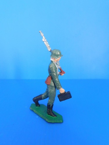 STARLUX / ARMEE ALLEMANDE : SOLDAT ALLEMAND AU COMBAT - Picture 4 of 6