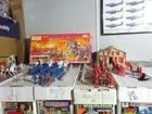 AMERICAN REVOLUTION TOY SET with LOUIS MARX SONS of LIBERTY HOUSE