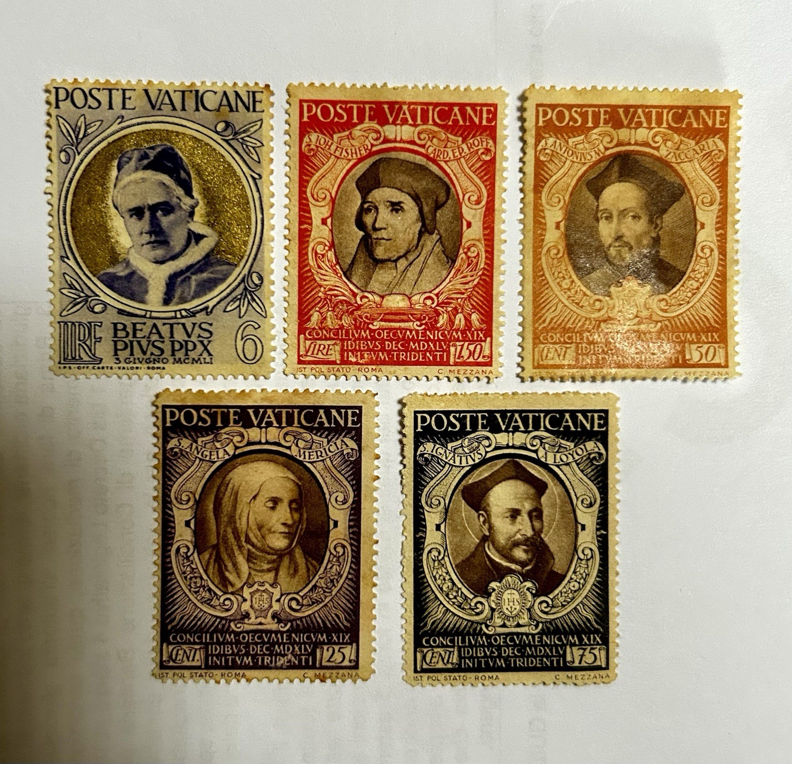 Foto 1 di 2