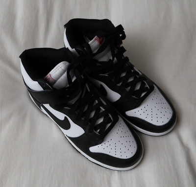 Nike Dunk High Men's Mid-Top Black/White Colorblock Lace-Up Athletic Sneaker