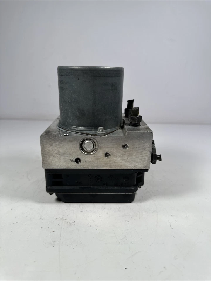 Módulo de control de bomba AB BMW X5 2003-2007 3451 6762059-01 Foto 4 de 4