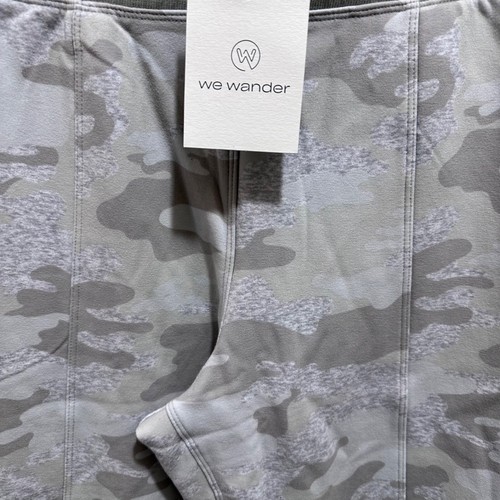 We Wander NWT Womens Size L Camo Fleece Skinny Leg Joggers Sweatpants - Picture 5 of 8
