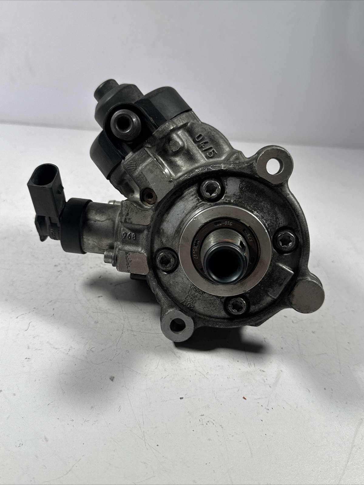 BMW High Pressure Bosch 0445010783 7810696 BMW 1 2 3 4 5 X1 X3 2.0  