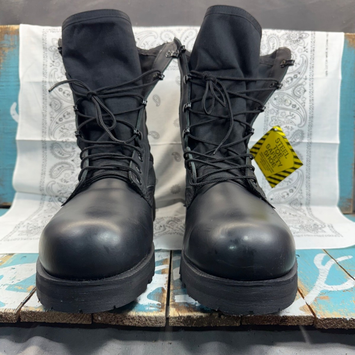 米軍Belleville 220 TRP ST ミリタリーブーツ 04 R 黒 New Belleville 220 Trp ST Steel Toe Duty Boots Black Leather