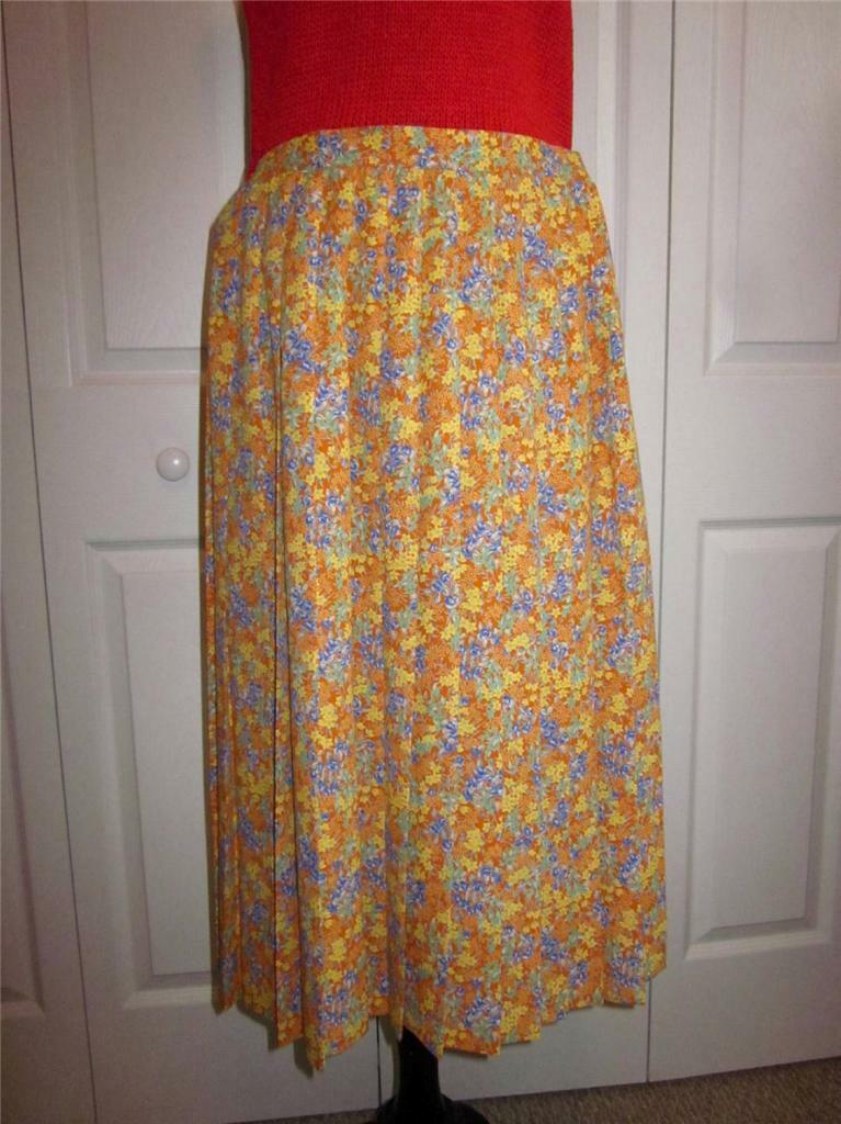 Burberry★素敵！Silk Pleated A-Line Printed Skirt BURBERRY Ladies Monkey Print Pleated Crepe De Chine Skirt