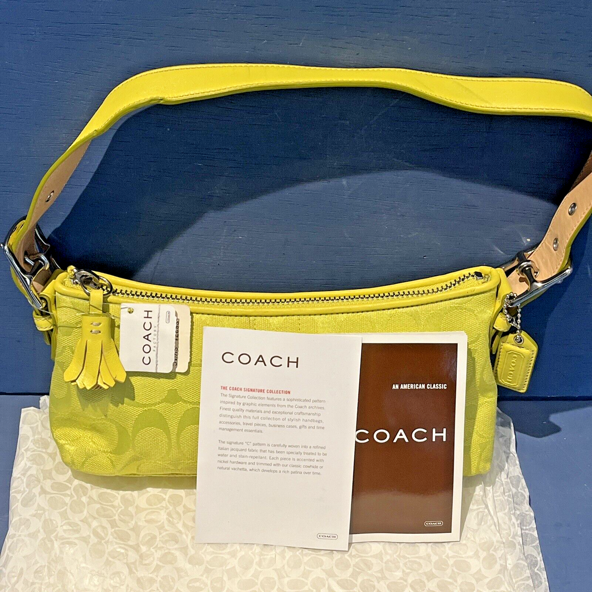 Coach Lime Green Hobo Shoulder Bag Purse Vintage NWT Y2k Coach Lime Green Hobo Shoulder Bag Purse Vintage NWT Y2k