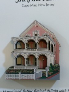 Shelias-Pink-House-Lapel-Pin-Brooches-Fashion-Wood-3D-Cape-May-New-Jersey
