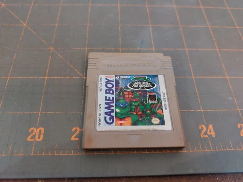 TEENAGE MUTANT NINJA TURTLES II: BACK FROM THE SEWERS Nintendo Game Boy 1991