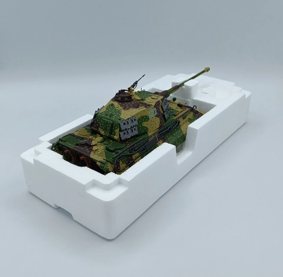 MINICHAMPS 350013000 - Panzer VI Tiger II, 2.s.SS-PzAbt. 501 - 1/35 Model - Immagine 4 di 4