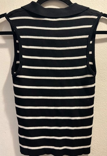 Classy Love Tree V-Neck Sleeveless Blouse Size L - Picture 2 of 4