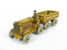 Lot 8439 Distler 352 + 361 Pennytoy Blech Traktor Bulldog mit Anhänger um 1925
