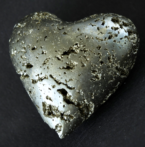 Pyrit Herz Stahl Natur Edelstein Heilstein Erbstück