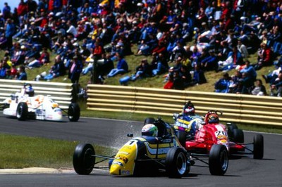 Race winner Dan Wheldon Duckhams Van Diemen RF98 Slick 50 Formula - Old Photo