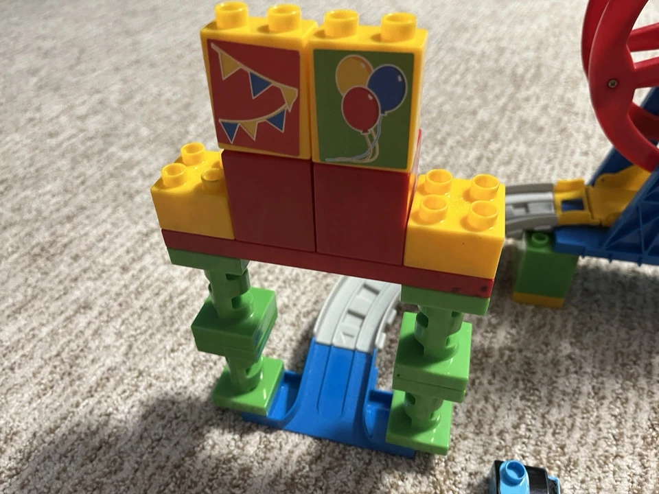 Mega Bloks Thomas And Friends Ferris Wheel Set (INCOMPLETE) - Image 4 of 4