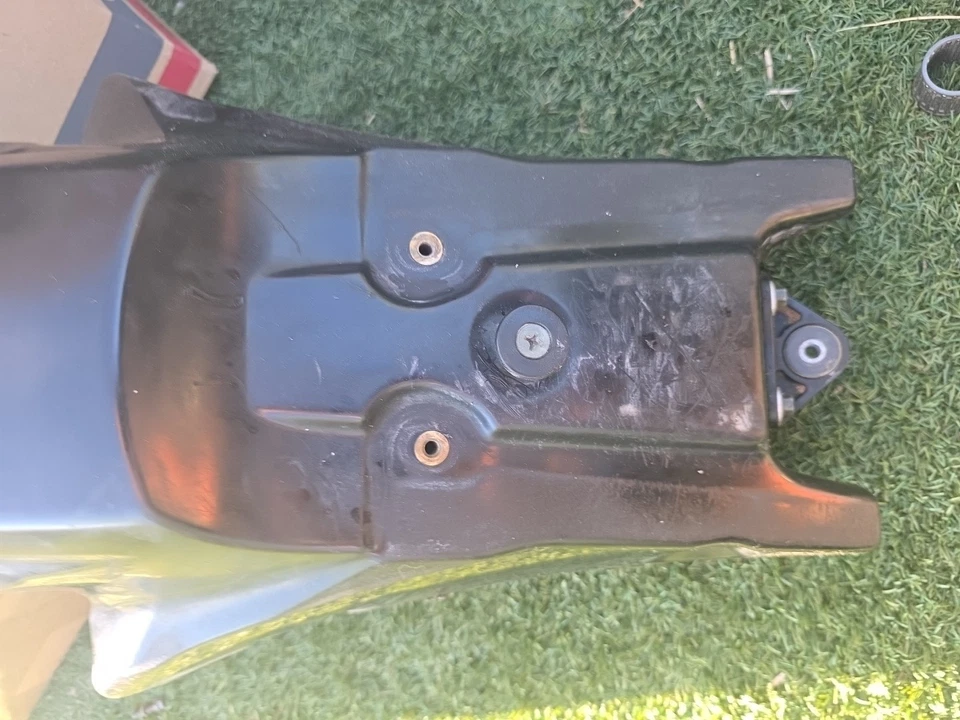 Yamaha YZ450F 2006-2009 OEM pila de tanque de combustible depósito de gasolina 2006-2009 Yamaha Foto 4 de 4