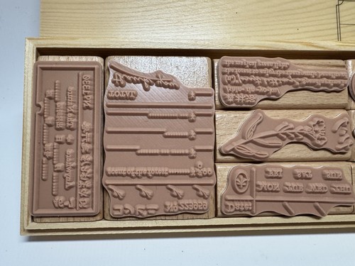 10er Set Holz-Gummistempel mit verschiedenen Bildern und Motiven neu in Holzbox - Bild 5 von 10