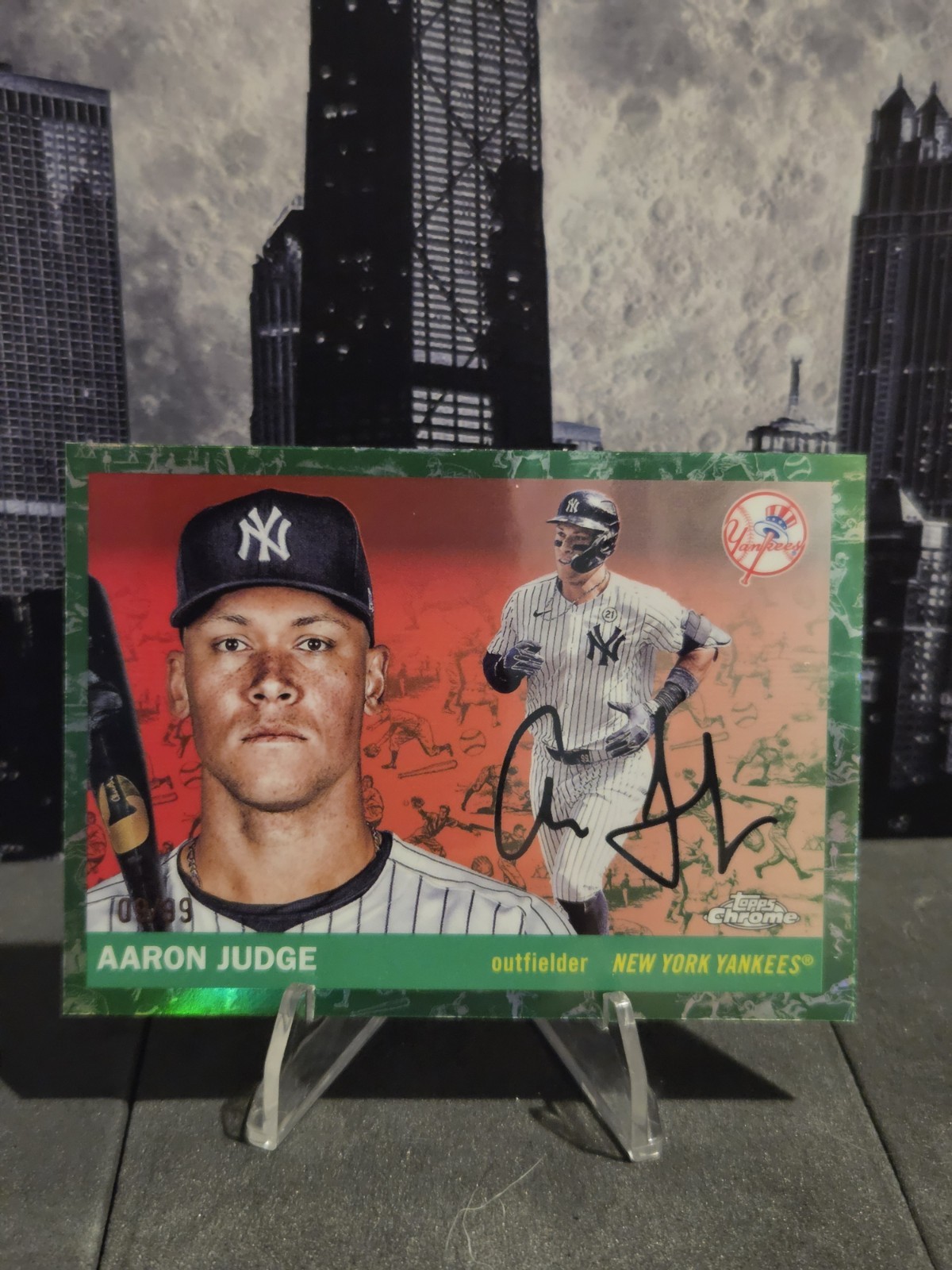 2025 TOPPS CHROME PLATINUM AARON JUDGE #136 WHITE GREEN TOILE REFRACTOR 09/99