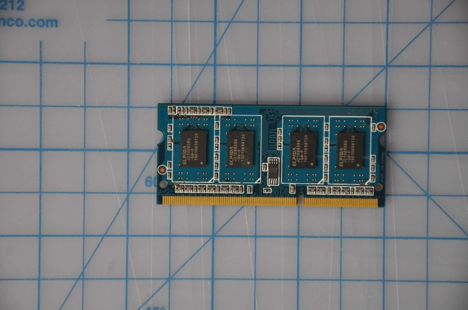 New RAMAXEL 2GB DDR3-1600MHz SoDimm Single Rank Memory RMT3150ED58E8W-1600 - Image 2 of 2