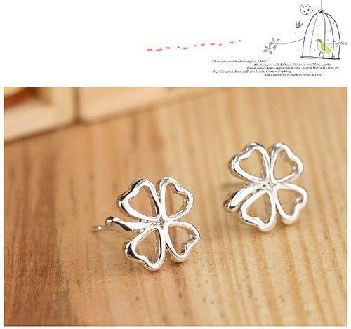 Preciosos Lo último Mujeres Pendientes de de Cristal Plateado con Hoja de Estrás Regalo 7988885645420 | eBay