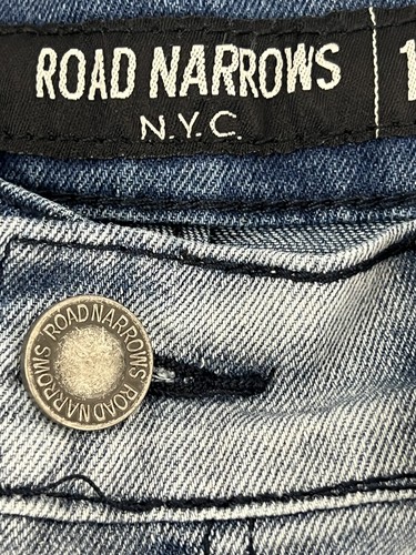 Boy's Road Narrows NYC Denim Shorts Distressed Comfort Stretch Size 16 NWT - Picture 8 of 10