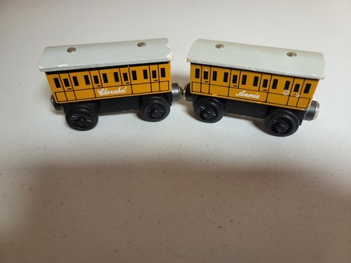 Thomas Wooden Railway 1994 Annie & Clarabel passenger coaches Good Condition an - Picture 3 of 6