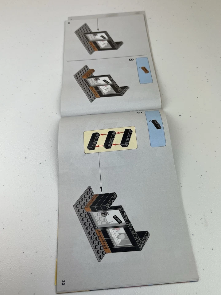 LEGO 70902 Catwoman Catcycle Chase Batman Movie Read Seller’s Description No Box - Image 3 of 4