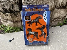 New Breyer Horse Spooky Stablemates Halloween #5917 Skullduggery Nosferatu Widow
