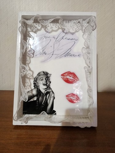 Marilyn Monroe Lighted Desktop Decoration Handmade