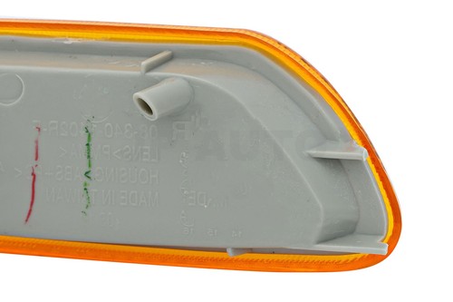 For 2001-2007 Mercedes Benz C Class Side Marker Driver Side - Picture 6 of 6