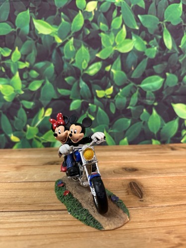Mickey & Minnie’s Motorcycle Magic Collection “One Sweet Ride” MINT CONDITION - Picture 4 of 8