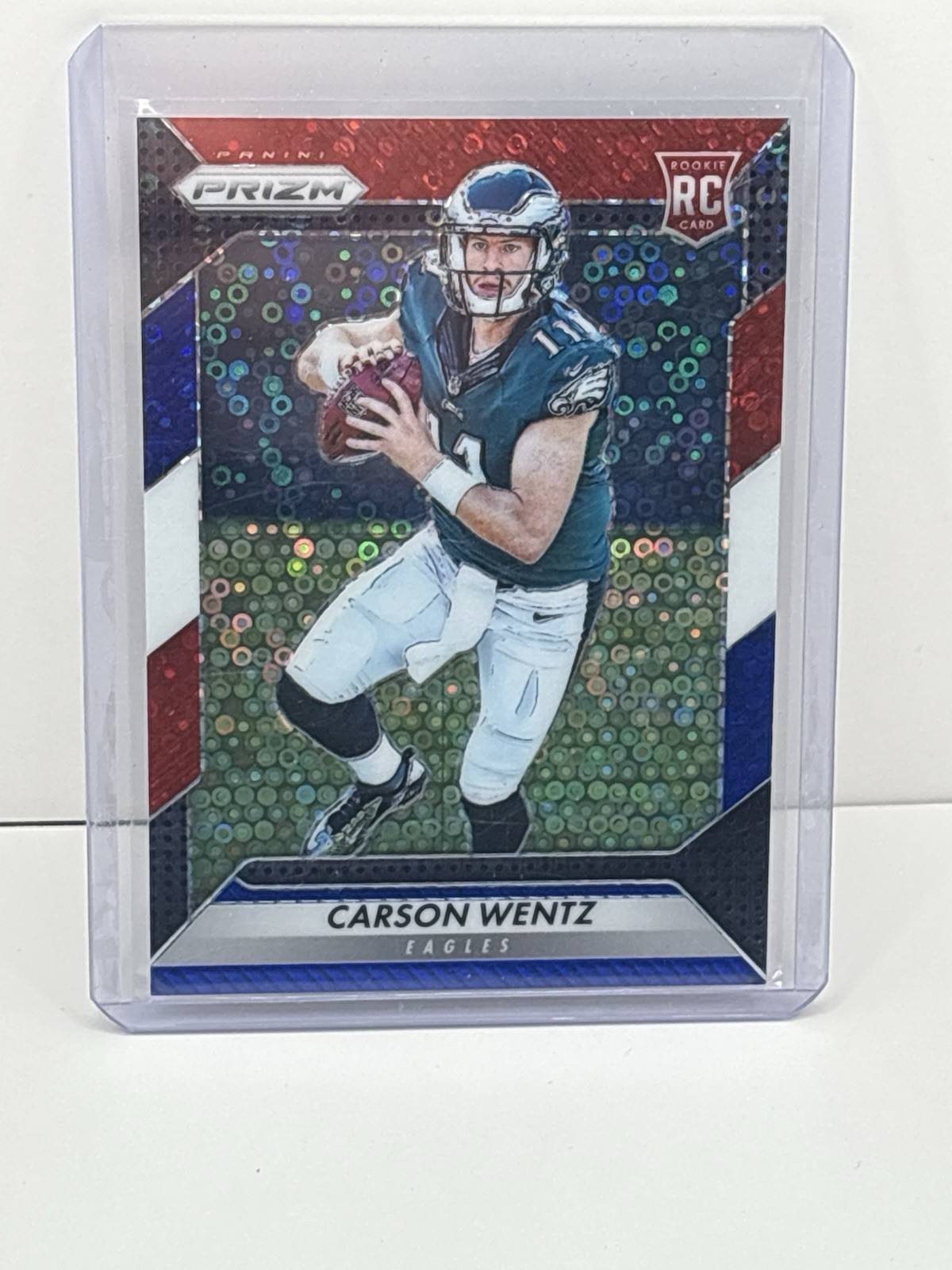 2016 Panini Prizm - Rookie Carson Wentz #218 Red White & Blue Disco Prizm (RC)