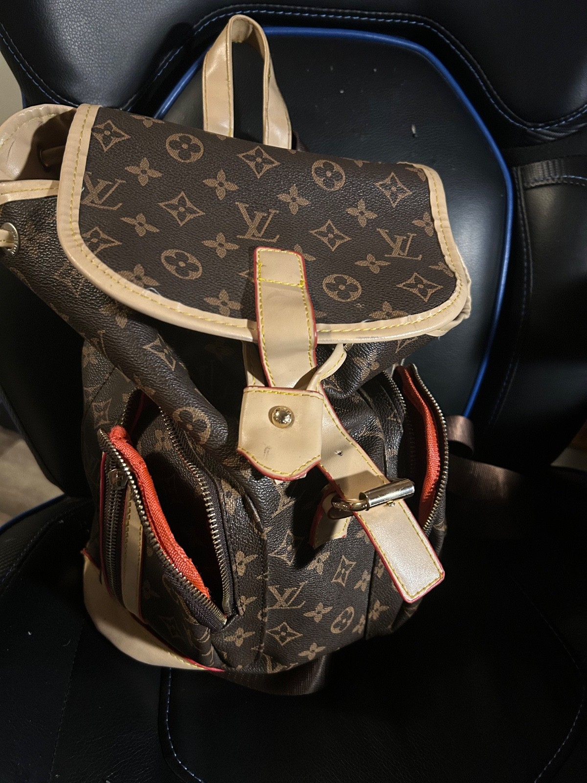 Louis Vuitton RARE Men’s Backpack Red Bottom Lining authentic image 3