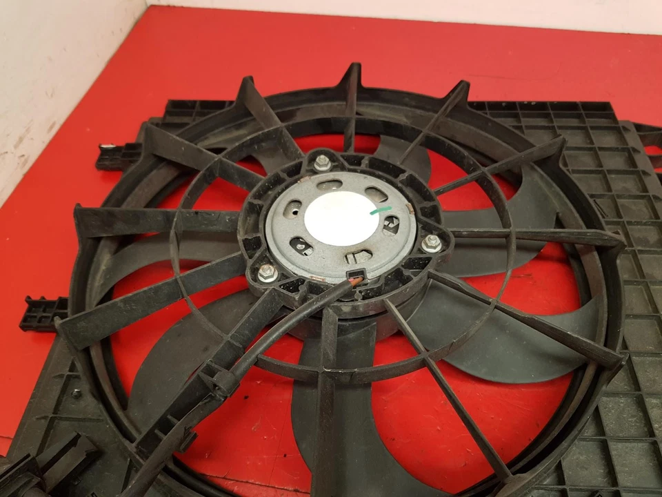 2011 VOLKSWAGEN POLO 1.6L DIESEL COOLING FAN — 第 4/4 张图片
