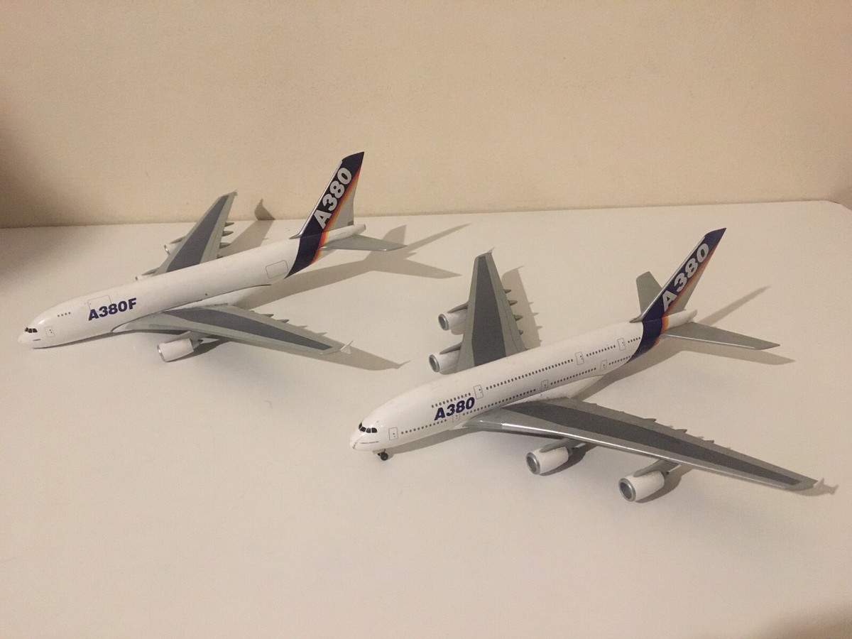 【Dragon Wings】1/400 A380 エアバス　初期プレミアモデル 1/400 Dragon - Airbus A380 + A380F - In A380 / A380F Livery