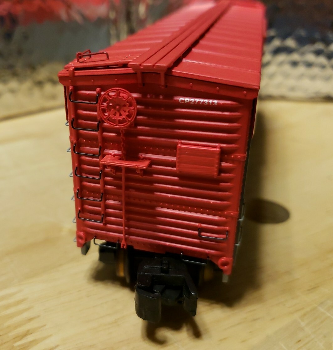 Picture 4 of 9