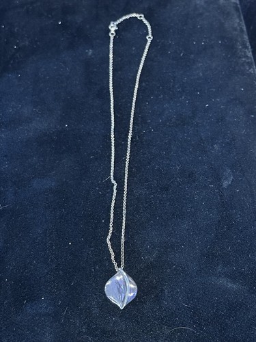 Colgante único de plata de ley con cadena ajustable de 18" de 7 gramos - Imagen 2 de 6